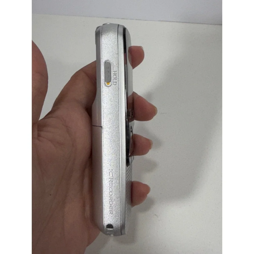 Sony ICD-BX112 Digital Voice Recorder IC Recorder Silver Handheld MP3 Dictaphone